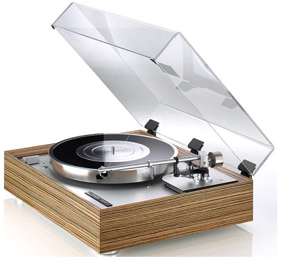 Thorens_TD_907.jpg Thorens_TD_907.jpg