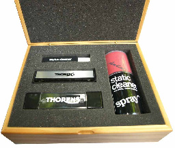 Thorens Cleaning set in wooden box #1